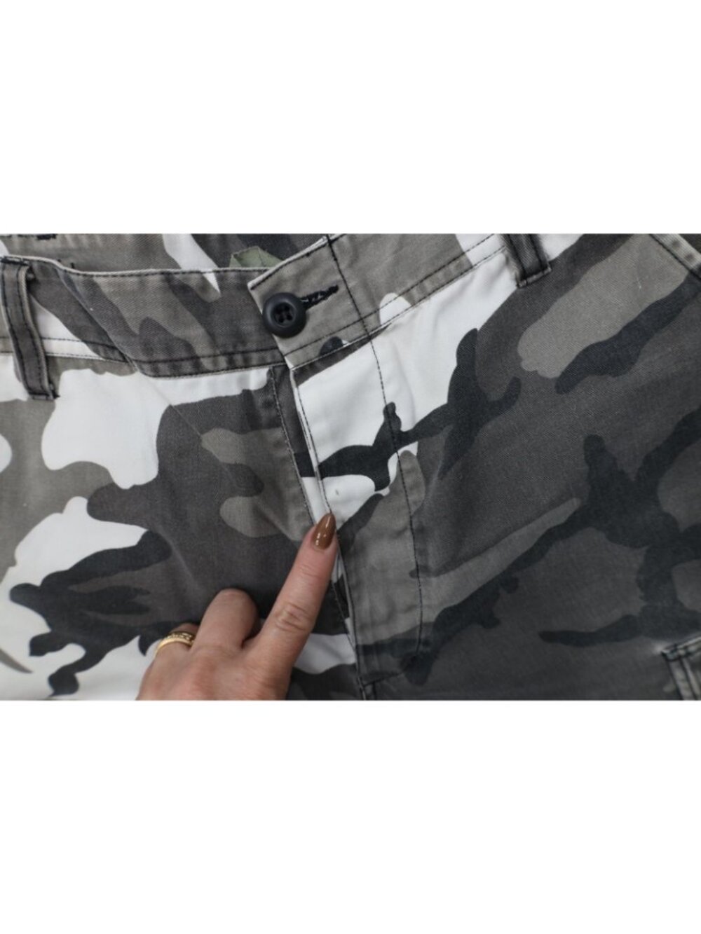 Vtg Rothco Mens Small Long Distressed BDU Camouflage Military Cargo Pants USA - Picture 9 of 16